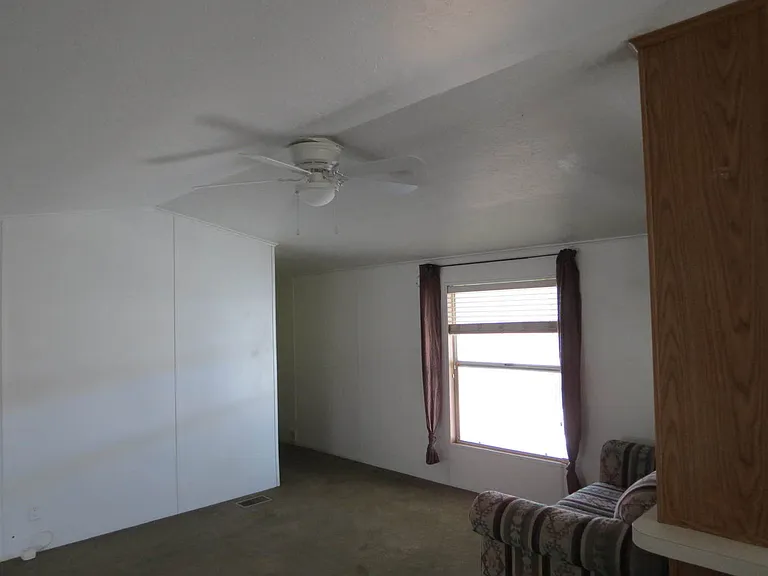 13614 E 44th Dr — Photo 7