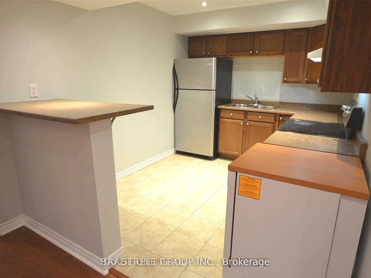 2 bed, $1,990 — Photo 4
