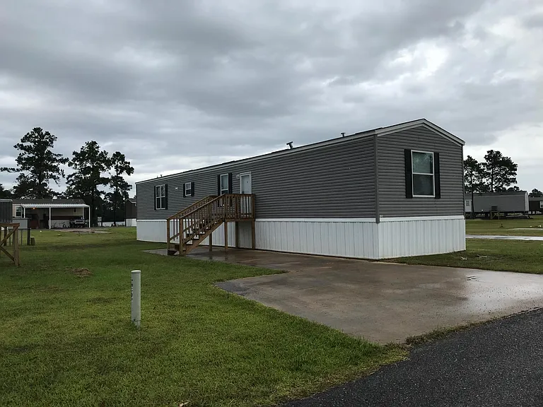 5595 Highway 90 E #123 — Photo 1