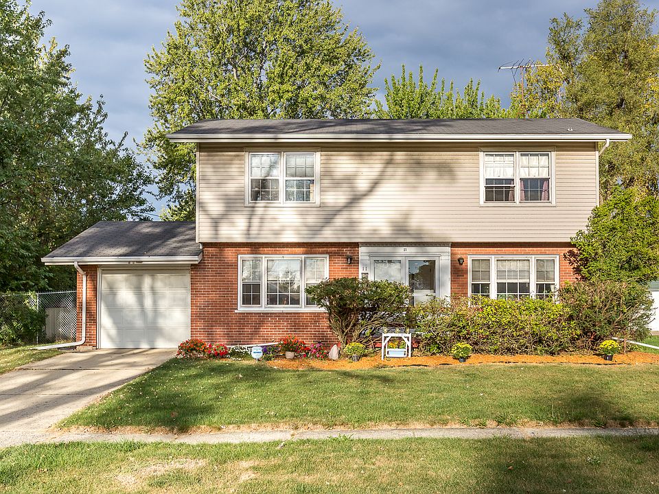 1st image of 11 Peyton Dr