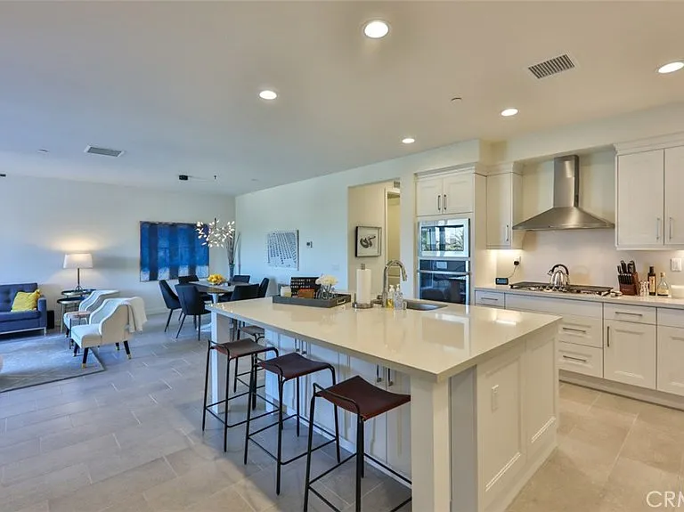 2869 Doheny Way — Photo 1