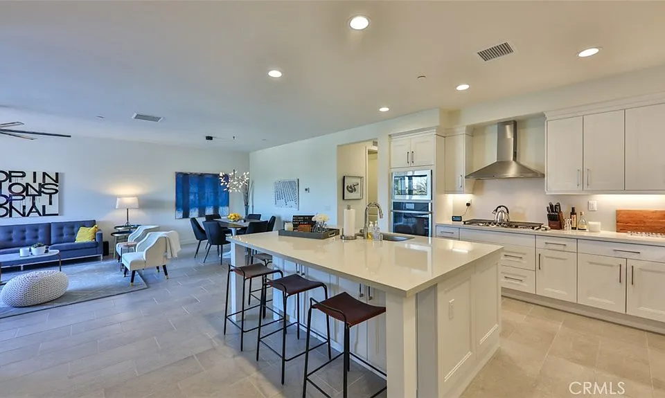 2869 Doheny Way