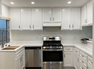 211 Utica Ave #A, Huntington Beach, CA 92648