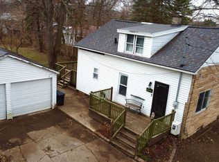 6144 Briggs Ave, Burton, MI 48509