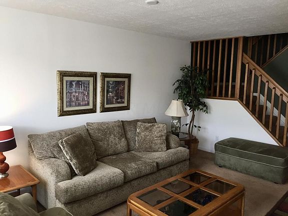 3rd image of 7048 Monarchos Dr