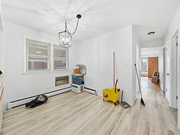 5th image of 5445 S Kilbourn Ave