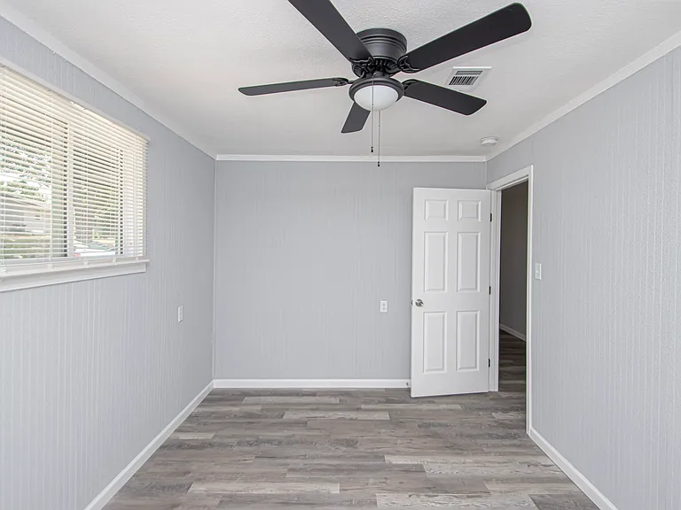 35 Hiland Pl #A — Photo 10