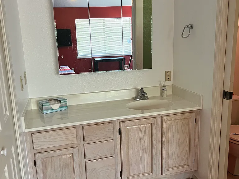 109 Mimbres Rd — Photo 23