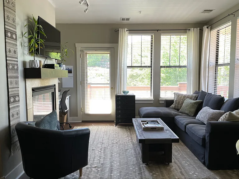 8300 Meadowview Dr #L23 — Photo 15