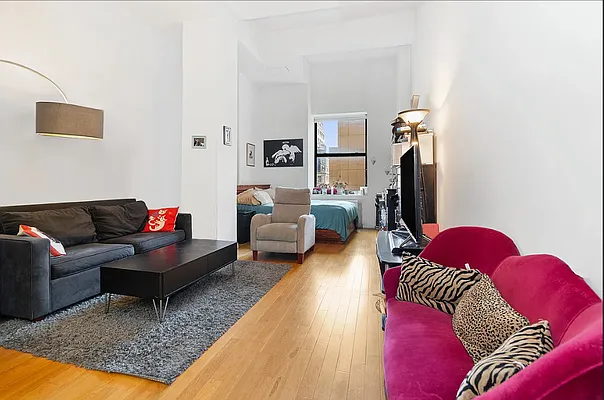 Sold by Compass | media 1