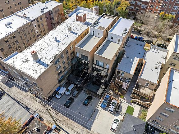 5th image of 5733 N Winthrop Ave #G