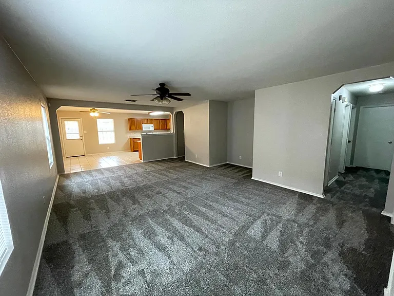 4027 Bulverde Pkwy — Photo 4