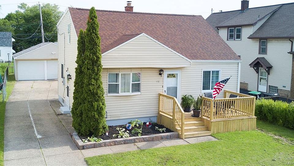 1st image of 416 Shepard Ave
