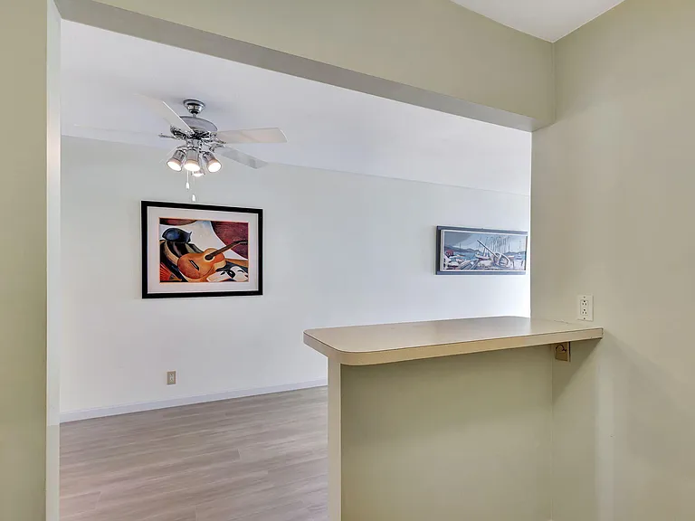 100 Shore Ct #210 — Photo 18