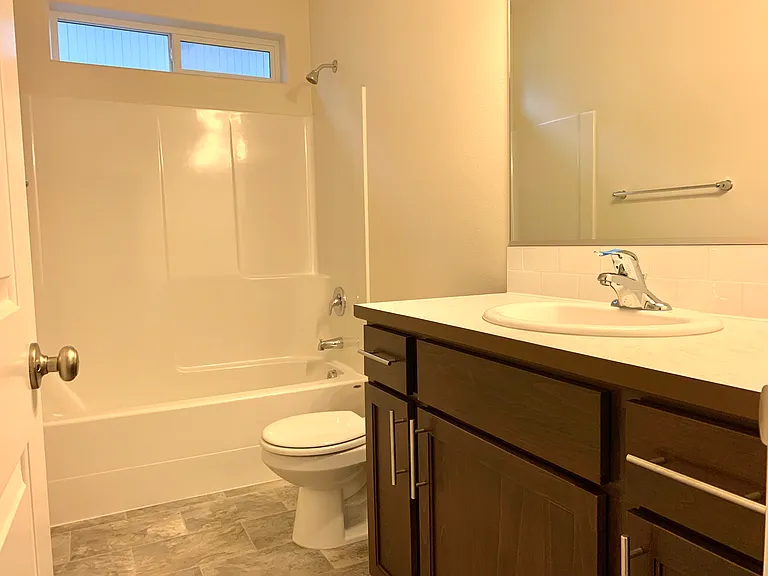 2417 Imperial Dr NW — Photo 18