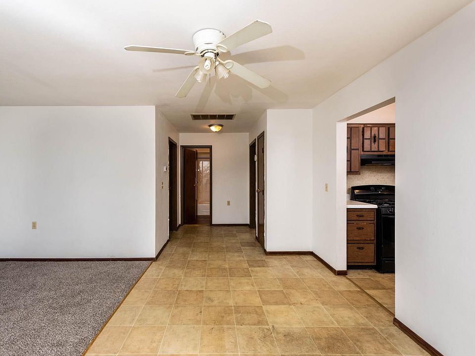 15 Friendship Dr, Belleville, IL 62226 Zillow