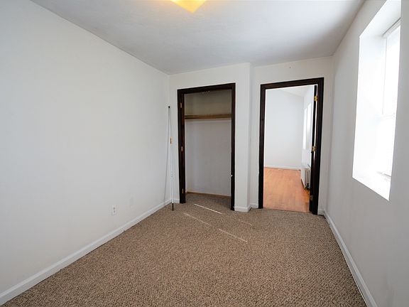 4th image of 10 Shepard St #3