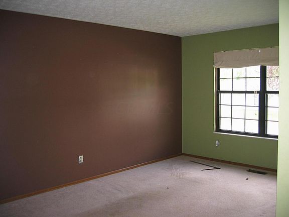 3rd image of 6992 Wind River Dr