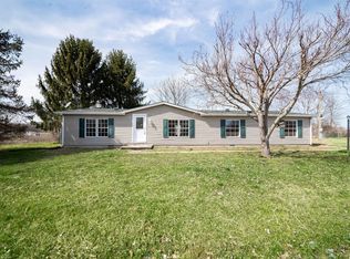 17611 Bloomrose Rd, Williamsburg, OH 45176
