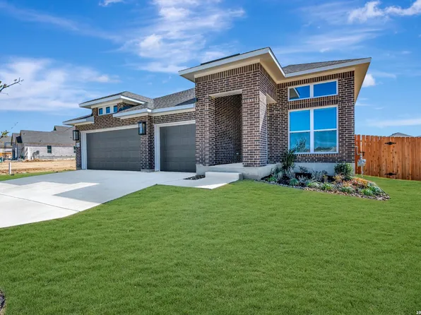 1318 Wilson, New Braunfels, TX 78132