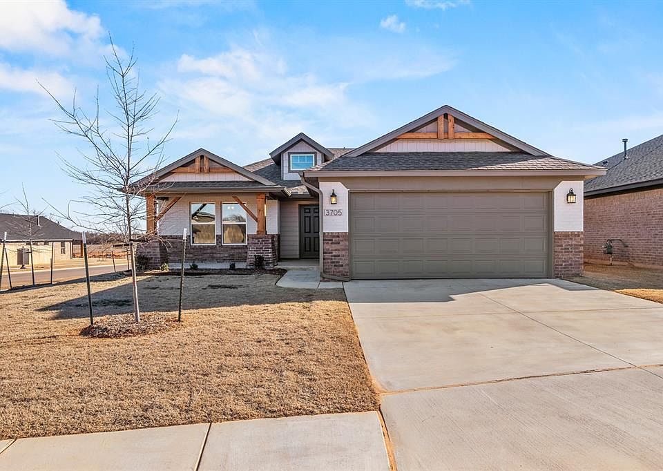 1st image of 3705 Alta Vista Dr