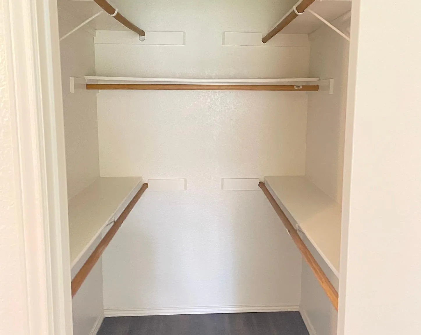 3 bed, 1168 sqft, $1,950 — Photo 3