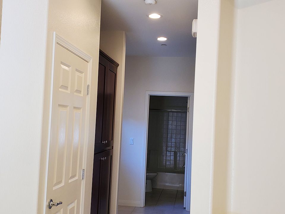 2nd image of 1539 S Madison Ln