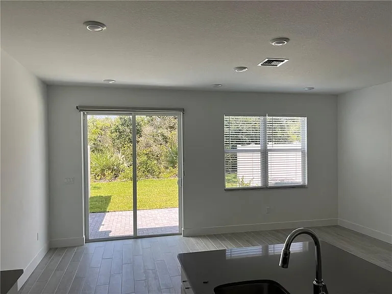 257 Preserve Trl N — Photo 8