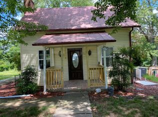 137 Kimmon Rd, Harmony, NC 28634