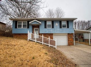 900 Forest Glen Dr, Evansville, IN 47712