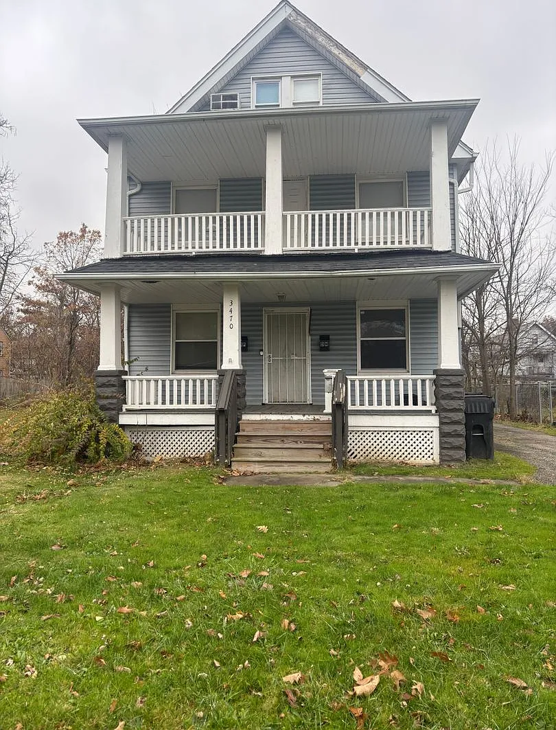 3470 E 125 ST — Photo 1