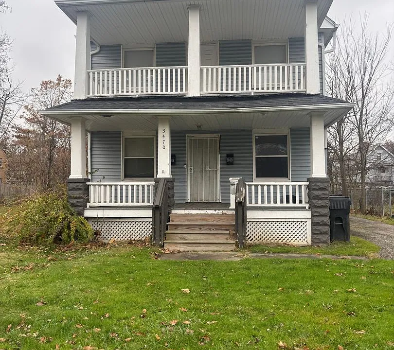 3470 E 125 ST