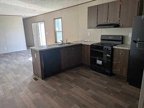402 E Hector Ave #10 Photo 1