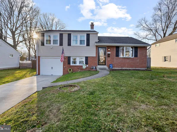 531 Milmont Ave, Folsom, PA 19033