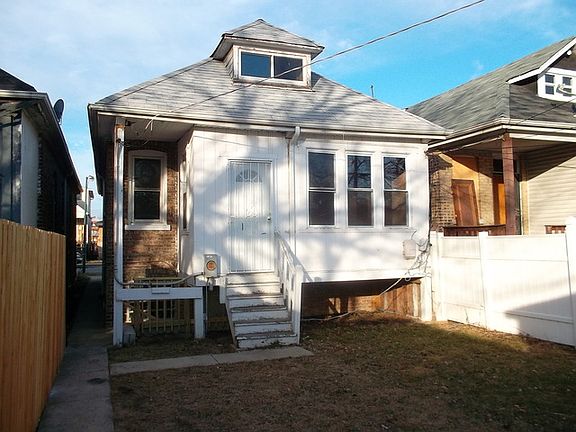 2nd image of 7315 S Claremont Ave