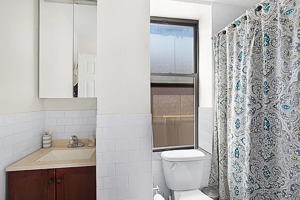 Rented by Compass | media 11