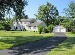 7 Sunset View Rd, Flemington, NJ 08822