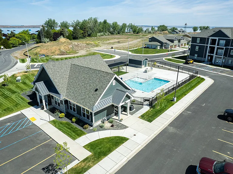 Tidewater Apartments | Exterior
