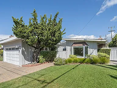 2 Somerset Ln — Photo 3