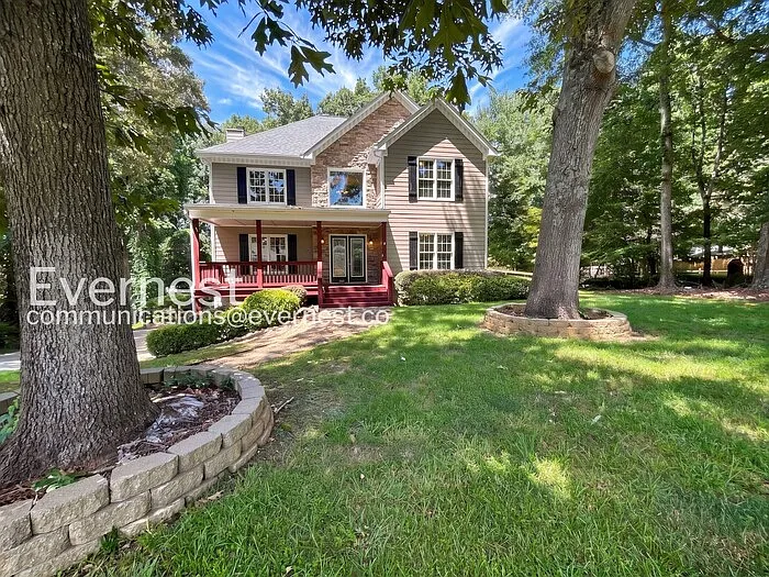 5950 Henley Dr