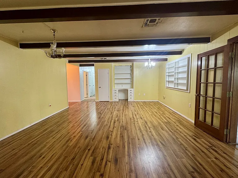 3420 Fairlane Ave — Photo 10