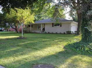36475 Briarcliff Rd, Sterling Heights, MI 48312