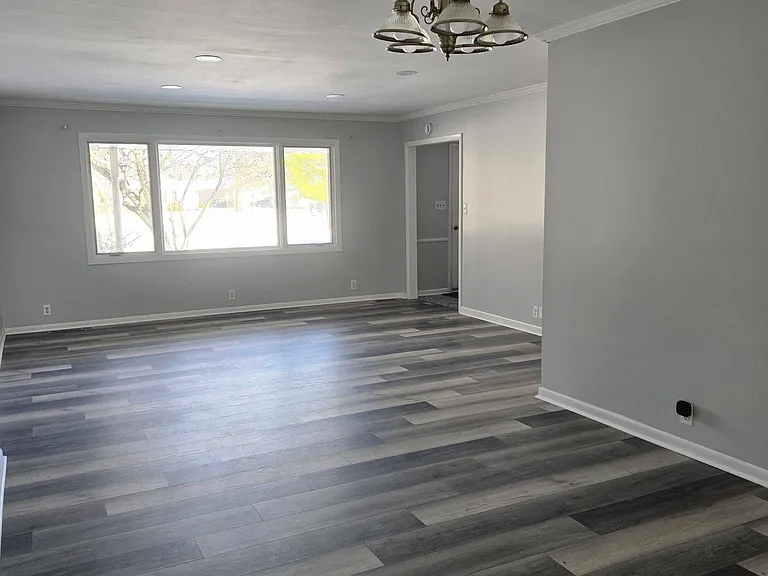 2509 W Euclid Ave — Photo 18
