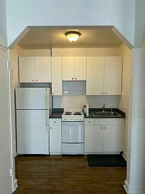 Rented by LEE & ASSOCIATES NYC RESIDENTIAL LLC | media 12