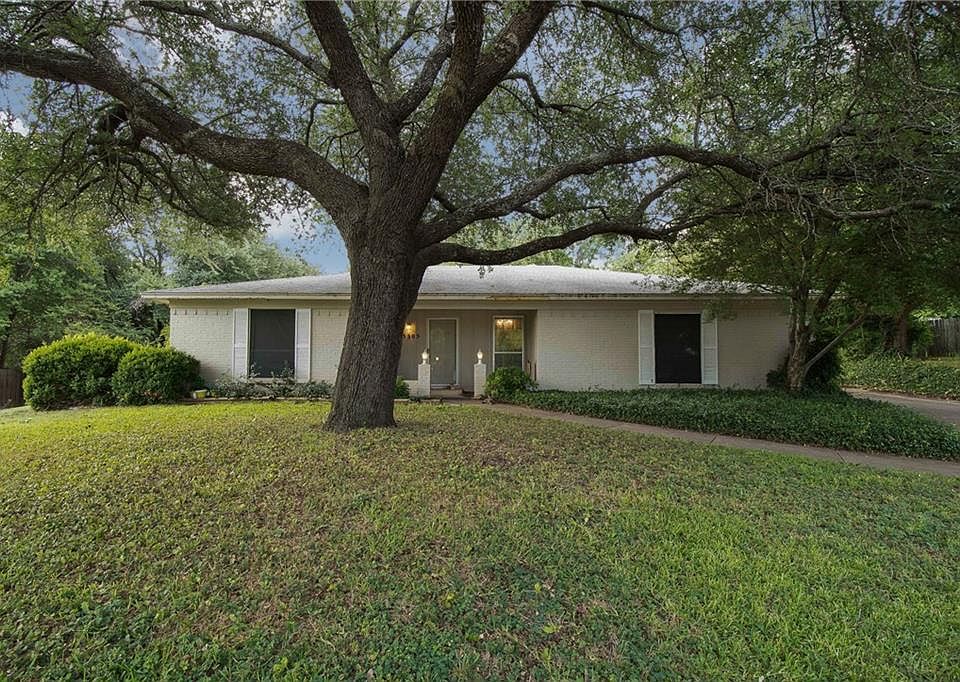 1st image of 5305 Westminster Ct S