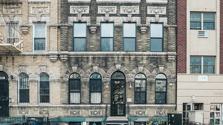 Rented by Nooklyn NYC LLC | media 37