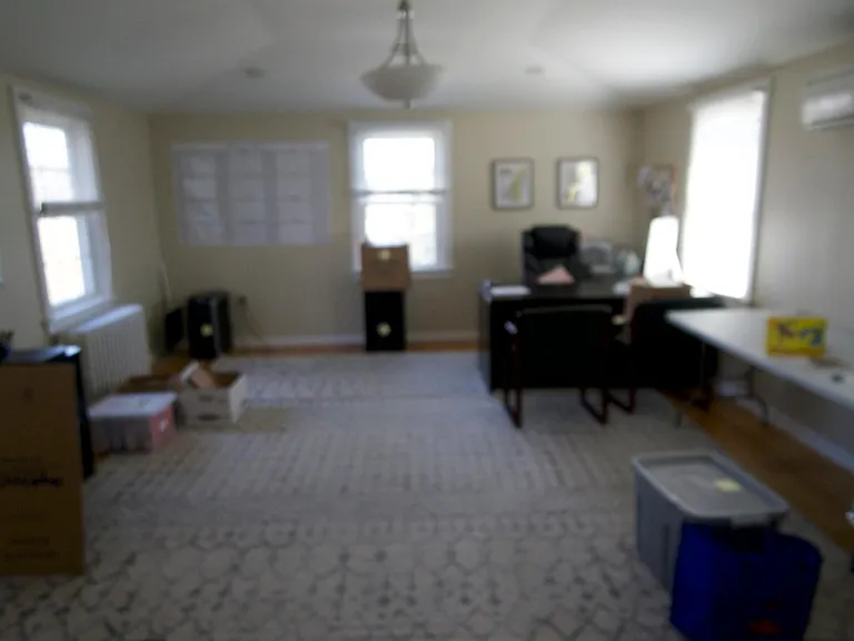 111 Marshall St — Photo 11