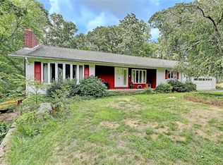 330 Main St, Scituate, RI 02831