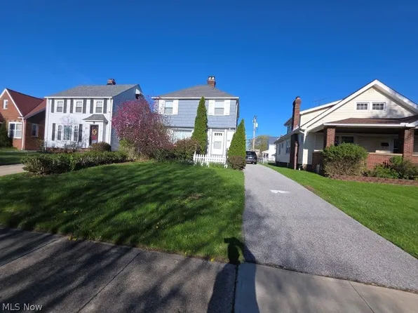 367 E 211th St, Euclid, OH 44123