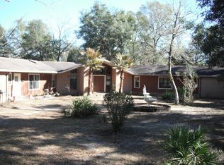 31 Gale Ct, Freeport, FL 32439